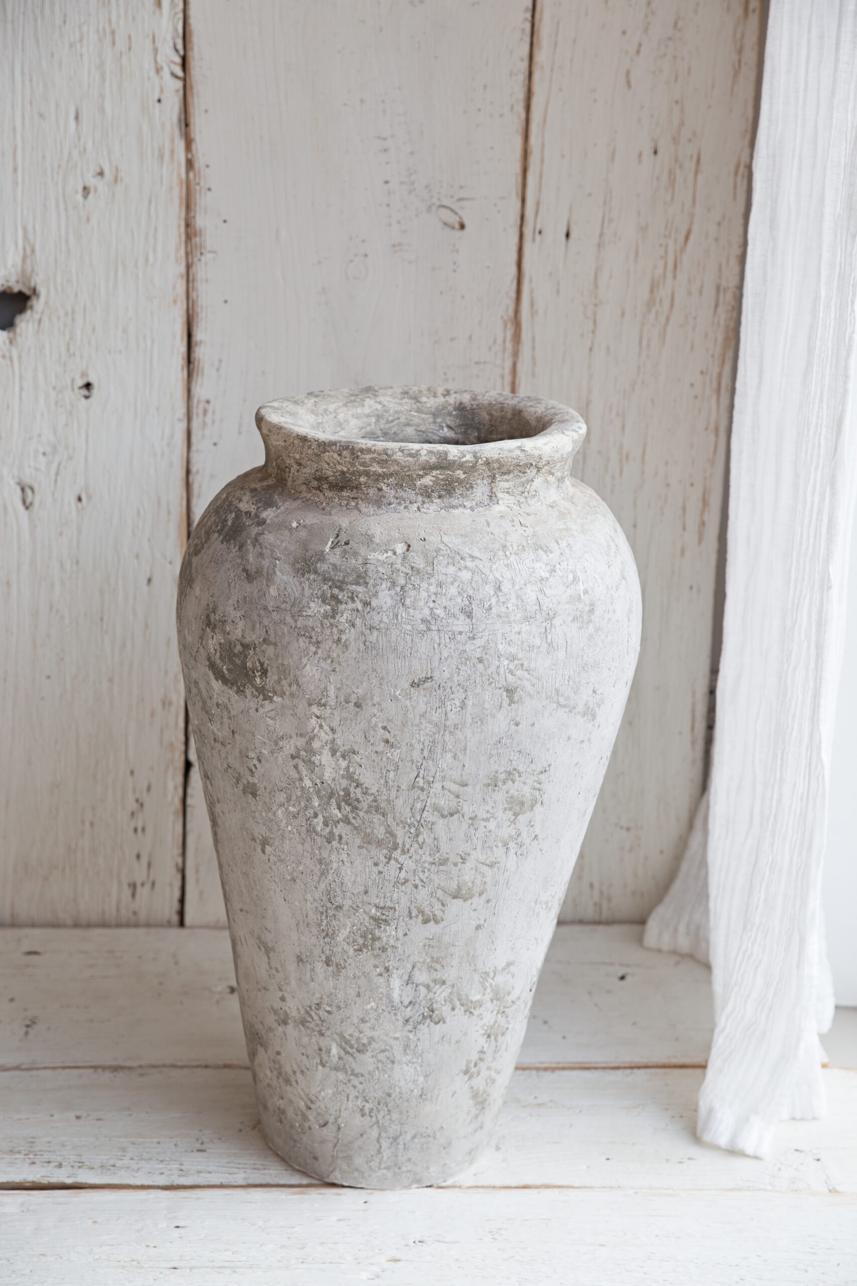 Amfora Cement šedá mat 80cm