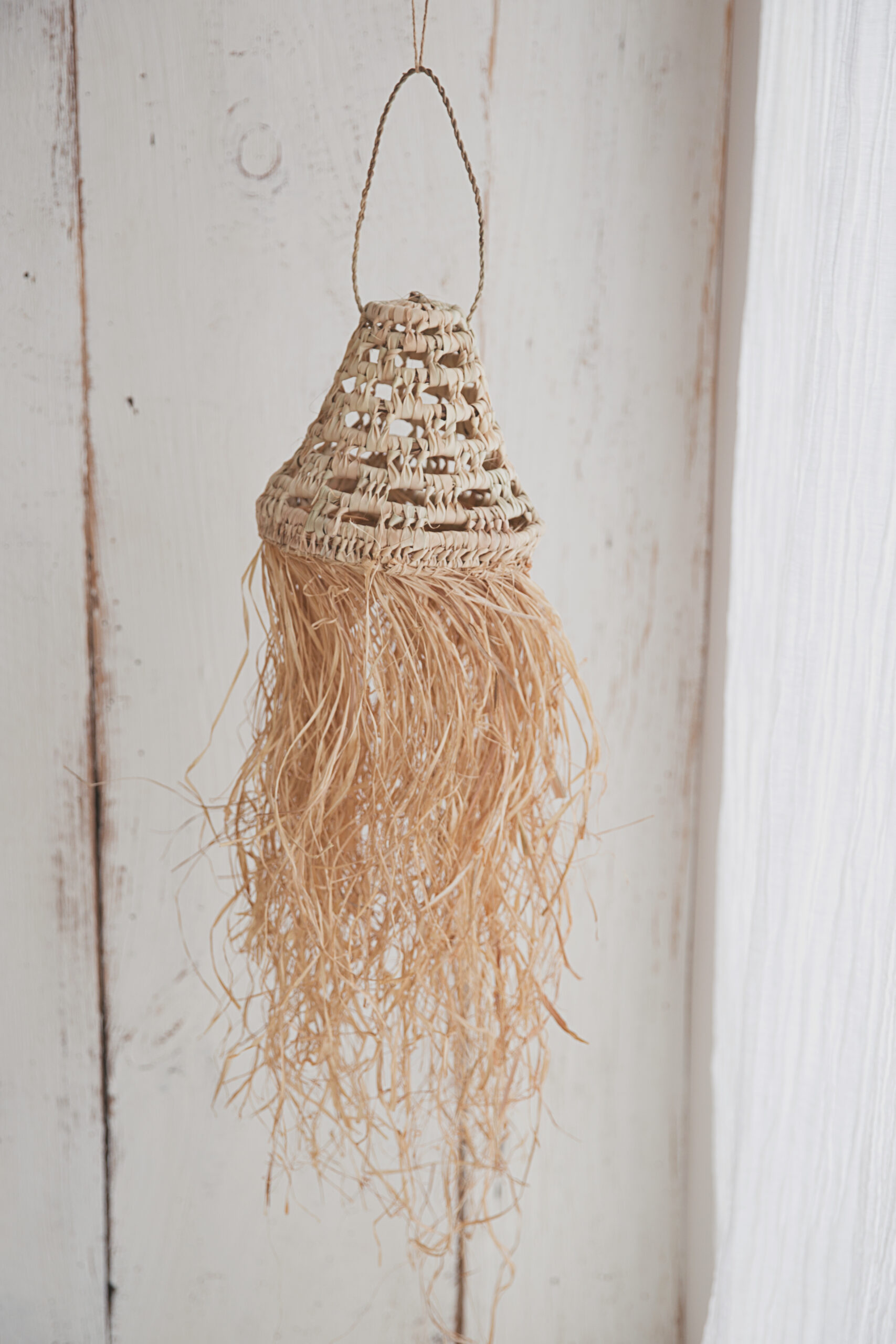 Stínidlo Boho třásně 20cm